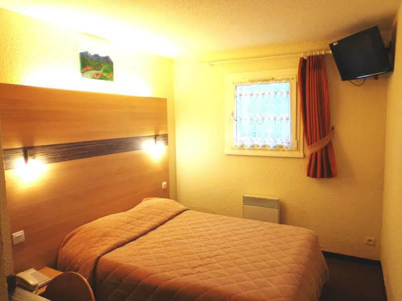 Beaujour & Bonsoir Hotel - Restaurant Villy-le-Pelloux Dış mekan fotoğraf